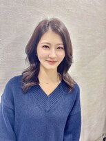 トゥエンティ(twenty)&nbsp;レイヤーカット　ウルフカット　フェミニンロング【twenty】