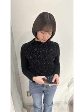 ヨーク(YOKE) YOKE オリーブグレージュ透明感カラーカラーボブ