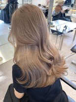 サンクマーケット 渋谷(cinq MARKET) 渋谷ミルクティーベージュハイトーンカラーヘーゼルベージュ韓国