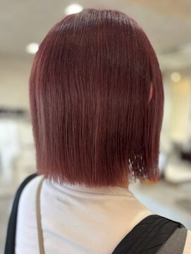 ホワイトストーン WHITE STONE ワインレッドボブで大人モードに アプリコットオレンジ