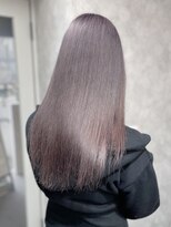 ワンズクロエ 原宿店(ONE's Chloe)&nbsp;黒髪クラゲヘアーオリーブグレー小顔ココアベージュ原宿駅