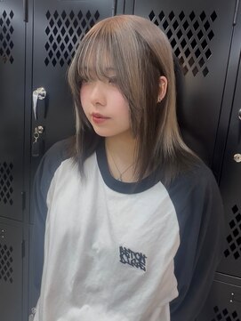 イエナ 渋谷(IENA) ヒナ小顔に見せるヘア金髪エンドカラークラゲヘアー