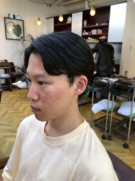 レボルトヘアー(R EVOLUT hair) 刈り上げセンターパート/波巻きツイストスパイラル/柏駅