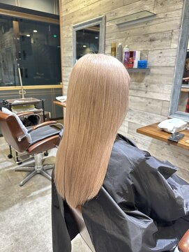 MRN. 新宿西口 ハイトーンカラー