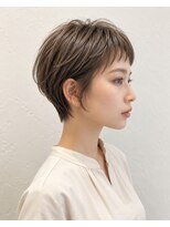 ビーワールド(B WORLD)&nbsp;藤枝/ショート/ボブ/白髪ぼかし/艶カラー