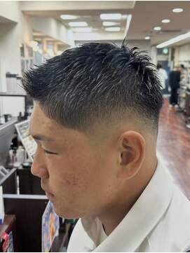 メンズ美容室 タカミ フェザーアップ