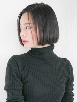 リリアン 青山(relian) 切りっぱなしボブで簡単スタイリング