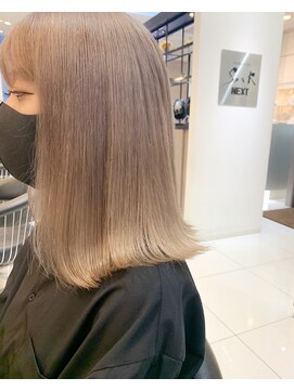 ヘアアンドメイク シークネクスト(HAIR&MAKE SeeK NEXT) 【SeeK NEXT 門井】ダブルカラー　ミルクティーベージュ