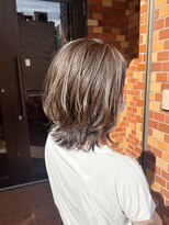 ヴィップルーム(viproom)&nbsp;伸ばしかけヘア/くびれヘア/レイヤースタイル/アッシュカラー