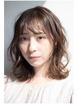 スパイス(SPICE) 赤み消しカラー20代30代くせ毛風ミディアムスタイル