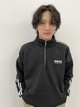 エマン(AIMANT) 波巻きウルフパーマ