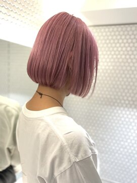 リムレスバイサンク 万代 新潟駅(LIMLESS by cinq) ダブルカラーピンクベージュベージュカラーケアブリーチミニボブ