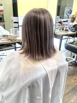 ガルボ ヘアー(garbo hair) バレイヤージュ ハイトーン カラー カット トリートメント