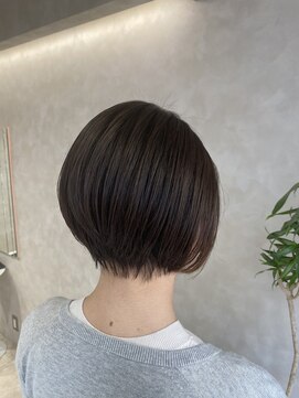 トキ(toki) ショートボブ×透明感カラー