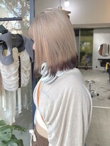 クペウファルベ(cope'u FARBE)&nbsp;White beige &brown