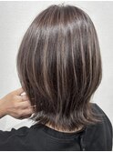 ハイライトカラー　くびれミディアム【佐藤】