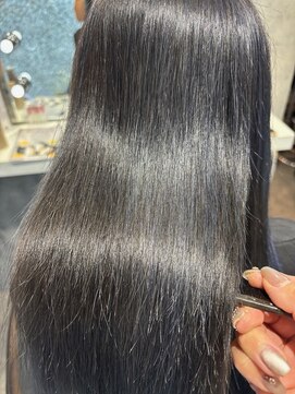 スパークスヘア(Sparks hair) ずっと触っていたくなるうる艶髪になりませんか？