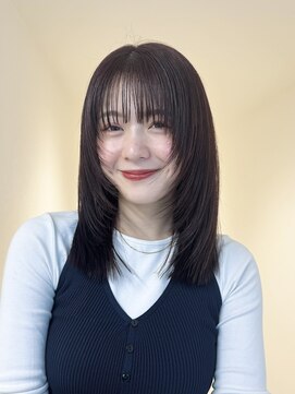 レイヤーボブ／グレージュ/暖色カラー／レイヤーカット