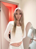 シー(SEE.)&nbsp;white beige.