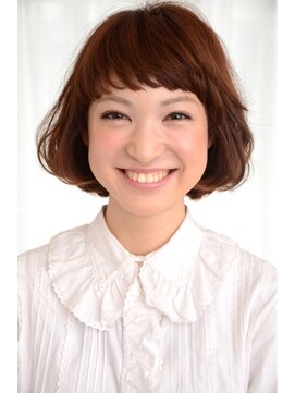 ガーランド (Garland) 『短めバング』の大本命、スウィートボブ☆