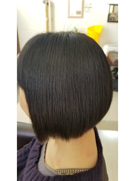 ヘアースペーストワ(Hair Space 108) ブルーブラックですよ☆