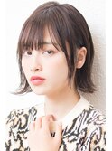 大人かわいい伸ばしかけグレージュナチュラルボブ