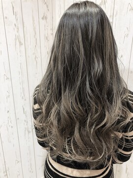 ルアナ(LUANA) バレイヤージュ