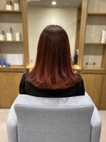 イフ(ef)&nbsp;バレイヤージュ　外ハネスタイル