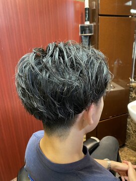ヒロギンザ 新橋日比谷口店(HIRO GINZA) フェード風パーマスタイル 新橋/日比谷/理容室