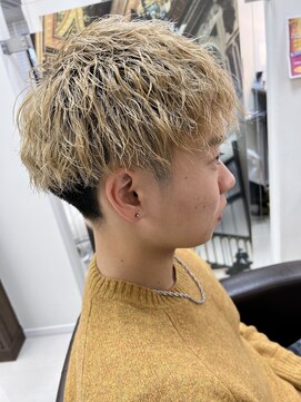 アールモンドヘア新世界 【北見】＃ツイストパーマ＃メンズパーマ＃パーマ