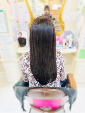 美容室 ティンカーベル ストレボトリートメント