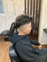 ライズヘアー(RISE HAIR)&nbsp;スキンフェードリバーススタイル