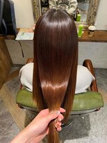 ムーン(moon) #グレーベージュ#レイヤーロング#アッシュカラー#前髪パーマ