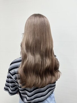 セブンルックスクレオ(7LOOKS creo) ミルクティーベージュカラー