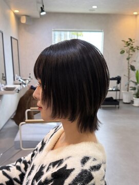 ルーチェ(Lu-che) 美髪矯正で整えた艶ショートレイヤー/くびれウルフ