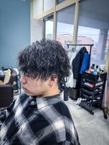 イコール(equal) 縦落ちツイストスパイラルマッシュ