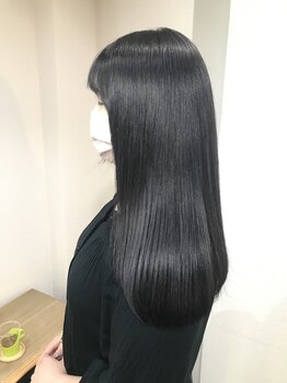 ナンバーフォーナチュラル(NO4 natural)の写真/硬い髪も柔らかく。全ての世代の方へ◎厳選したトリートメントで根本から本格ケア！"自分史上最高の美髪"へ