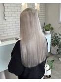 ホワイトグレージュ