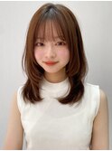 小顔 前髪 レイヤーカット くびれヘア ハイライトカラー"