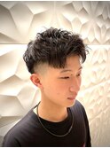 短髪パーマ/アイロンパーマ/フェード/アップバングスタイル