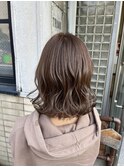 ミディアム×グレーベージュ