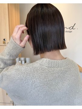 アンド(and.) 顎下切りっぱなしボブ