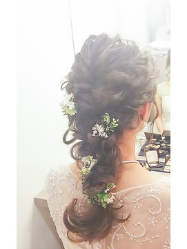 ブラウ ネイル パーティー(Blau Nail Party) 小花の編みおろし