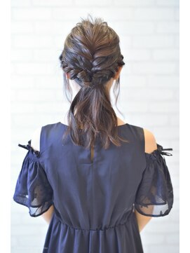 アイコニック 日進梅森台店(ICONIQ) アイコニック日進梅森台★杉山正克★すっきりハーフアップ