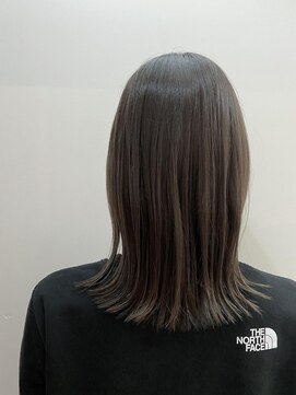 テトラ バイ ネオリーブ 横浜西口店(tetra by neolive) 赤み消しカラー☆グレージュ