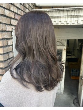 ロイジー(roijir) 表参道roijir インナーカラー×透明感グレージュ