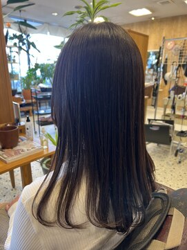 ルーミス バズヘアー(Loomis Buzzhair) やわらかストレートヘア