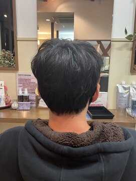 コアフィールフィス(COIFFURE fils) 新規お得クーポンあり【見附 今町】短めメンズスタイル