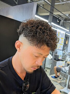 ダズルヘアーエイチ(DAZZLE hair H) もりばやし指名　ショートパーマ