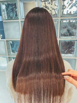 ミッシュバイアーバン(misch by urban.) 縮毛矯正・ストレート/髪質改善トリートメント【堀春菜】